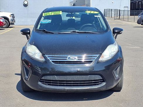 Used 2013 Ford Fiesta SE image 18