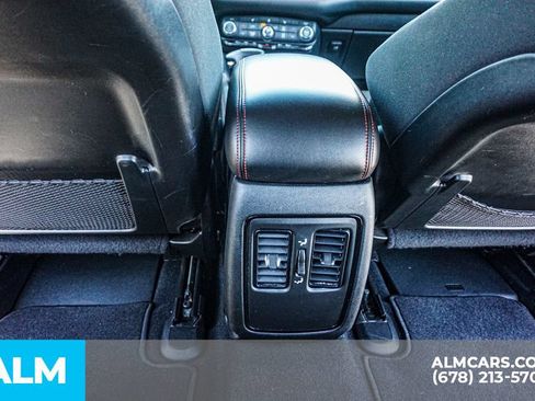 Used 2025 Dodge Durango GT RWD image 33