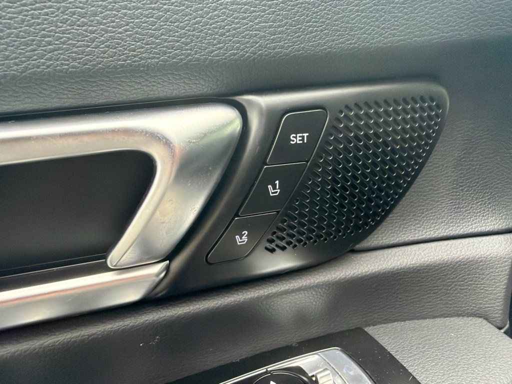 Certified 2025 Kia Telluride SX Prestige X-Line AWD/4WD image 6