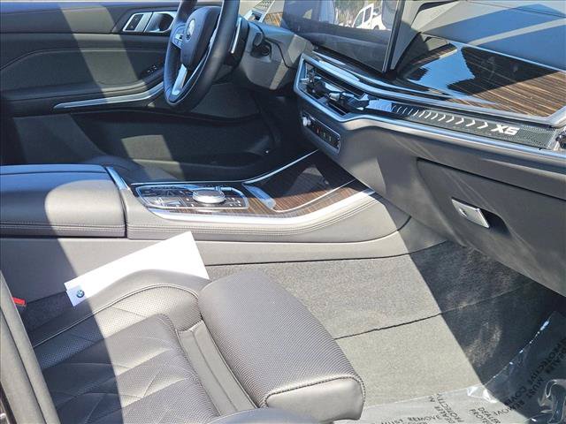 Used 2024 BMW X5 xDrive50e w/ Premium Package AWD/4WD image 22