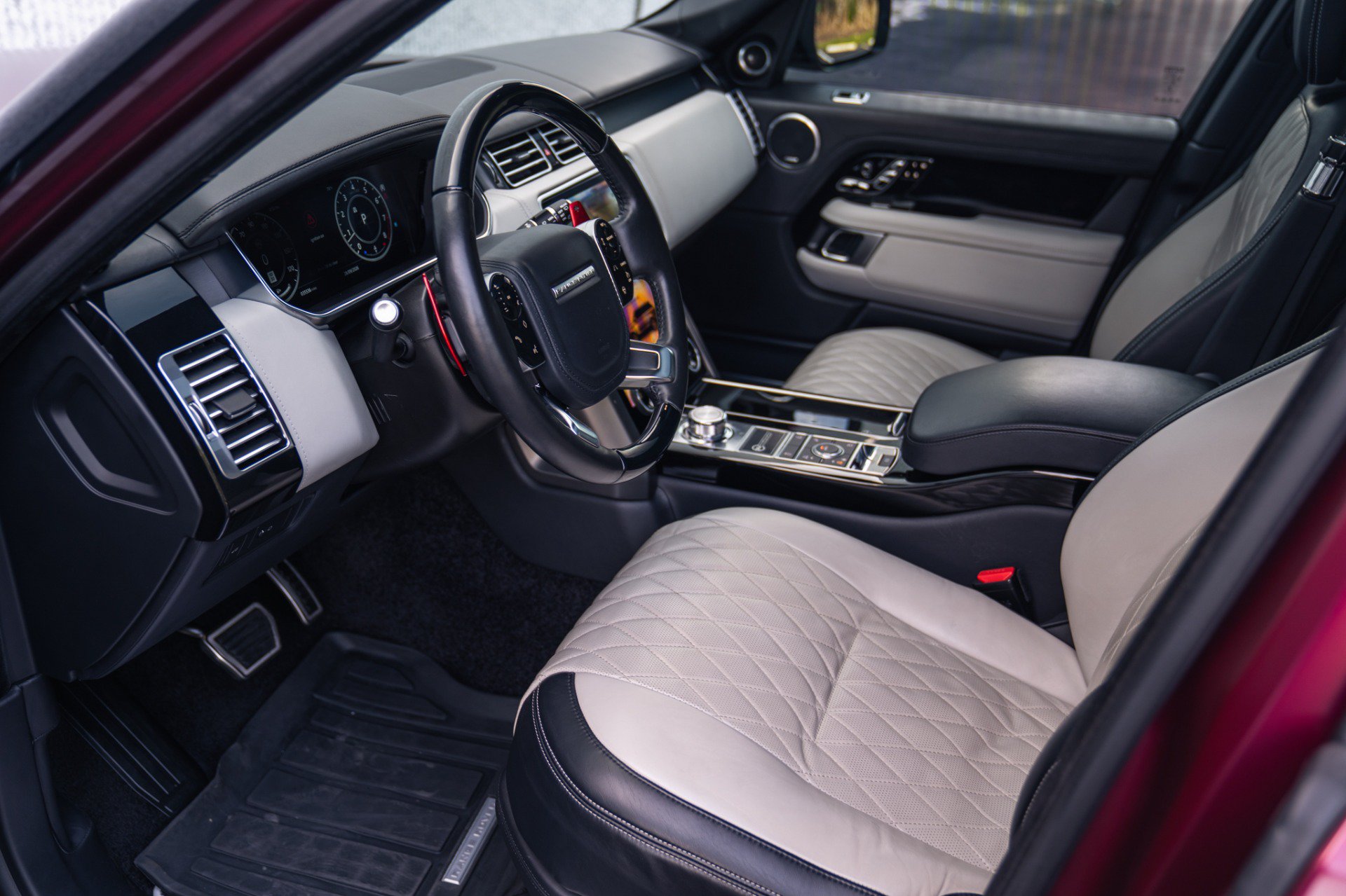 Used 2019 Land Rover Range Rover SV Autobiography Dynamic AWD/4WD image 28