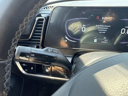 Used 2023 Kia Sportage X-Line w/ X-Line Premium Package AWD/4WD image 35