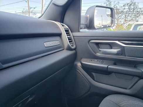 Used 2021 RAM 1500 Big Horn AWD/4WD image 32