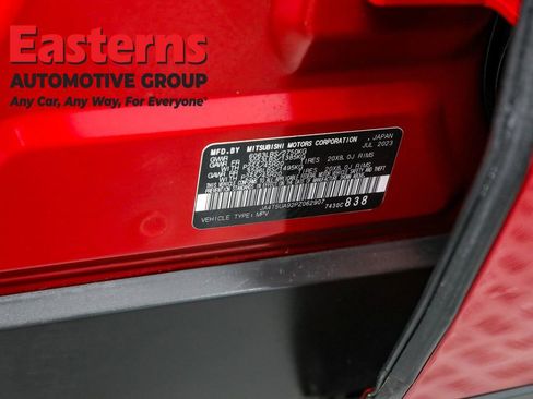 Used 2023 Mitsubishi Outlander SE image 35