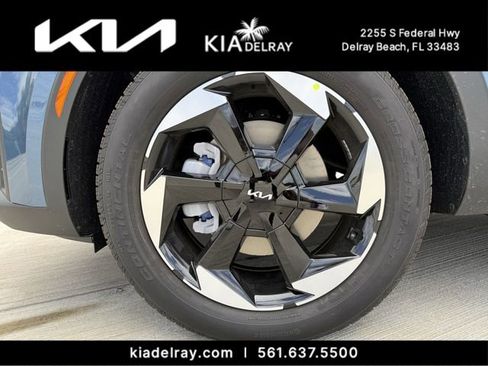 New 2026 Kia Sorento EX FWD image 30