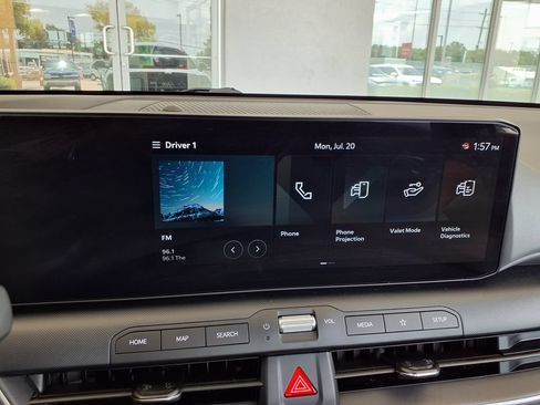 Used 2025 Kia K4 FWD image 29