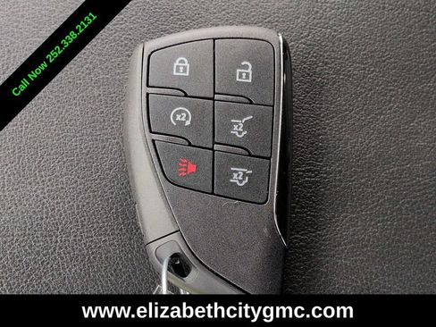 Used 2025 Chevrolet Tahoe Z71 AWD/4WD image 32