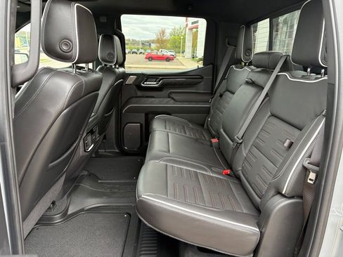 Used 2024 GMC Sierra 1500 AT4X AWD/4WD image 12