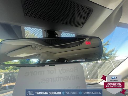 Used 2025 Subaru Outback Limited AWD/4WD image 23