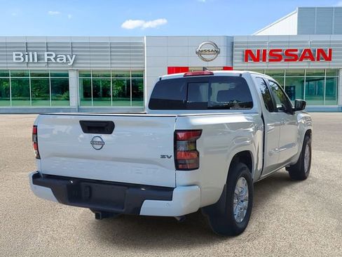 Certified 2024 Nissan Frontier SV w/ SV Convenience Package RWD image 4
