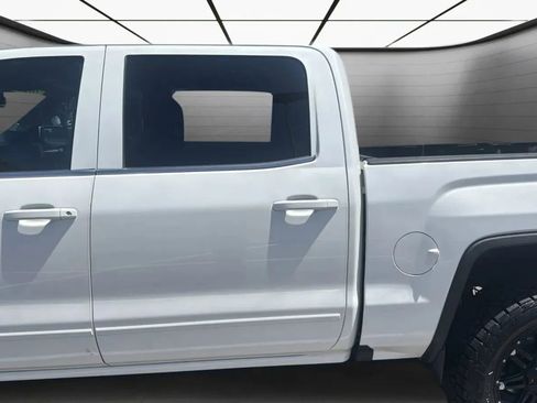 Used 2017 GMC Sierra 1500 SLE w/ SLE Value Package RWD image 30