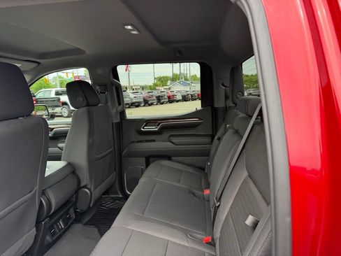 Used 2024 GMC Sierra 1500 Elevation AWD/4WD image 10