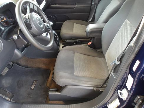 Used 2016 Jeep Compass Sport w/ Power Value Group image 5