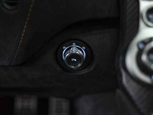 Used 2022 McLaren 720S Spider RWD image 52