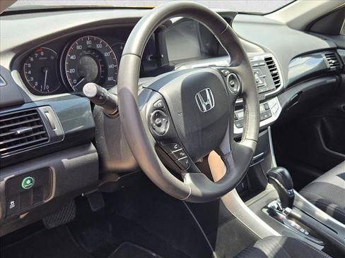 Used 2014 Honda Accord Sport image 10