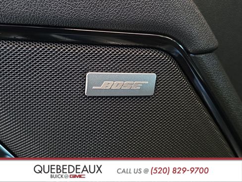 Used 2025 GMC Sierra 1500 AT4 w/ AT4 Premium Package AWD/4WD image 12