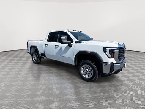 New 2026 GMC Sierra 2500 Pro w/ Convenience Package AWD/4WD image 2