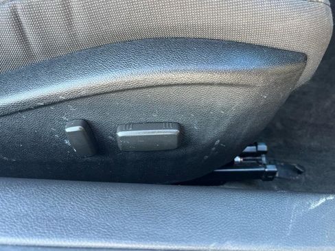 Used 2013 Chevrolet Camaro LT image 9