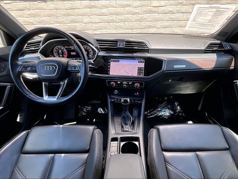 Used 2020 Audi Q3 2.0T Prestige AWD/4WD image 15