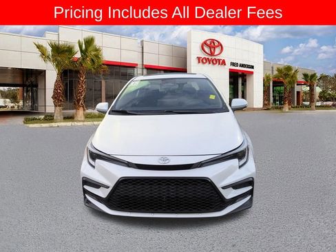 Certified 2025 Toyota Corolla XSE FWD image 10