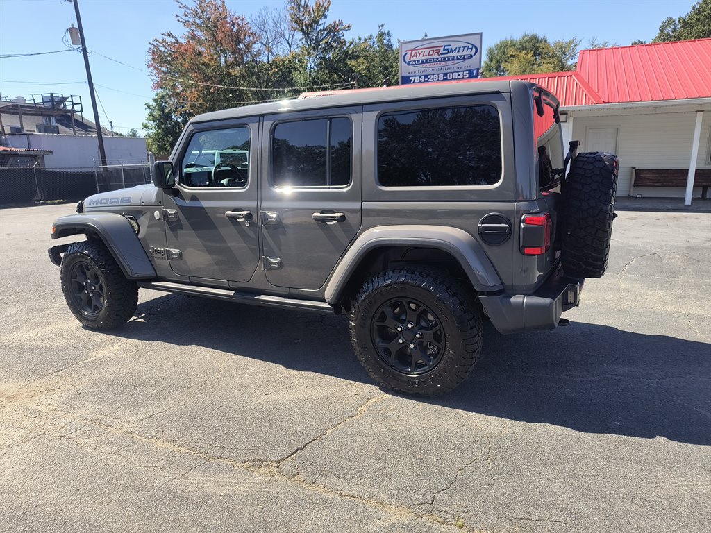 Used 2019 Jeep Wrangler Unlimited Sahara w/ Quick Order Package 24M Moab AWD/4WD image 3