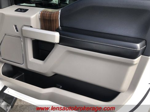 Used 2016 Ford F150 Lariat AWD/4WD image 20