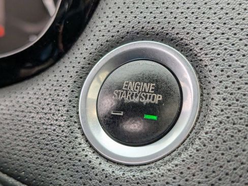 Used 2019 Cadillac XT5 Luxury image 27