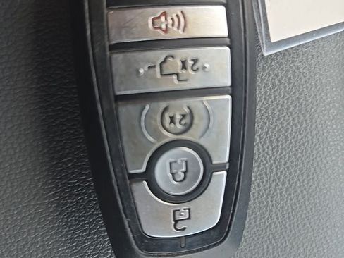 Used 2023 Ford F150 Lariat AWD/4WD image 43
