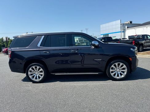 Used 2024 Chevrolet Tahoe Premier AWD/4WD image 2