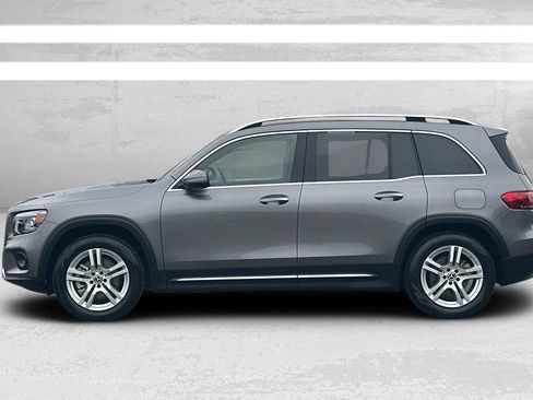 Certified 2022 Mercedes-Benz GLB 250 4MATIC image 7