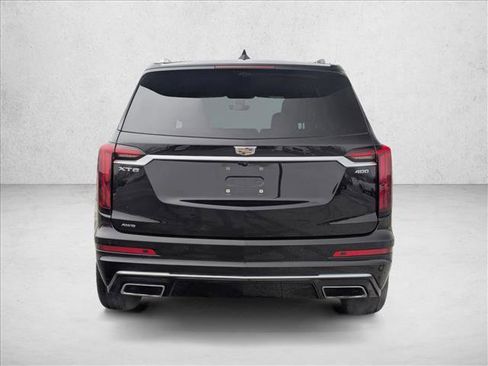 Used 2020 Cadillac XT6 Premium Luxury image 7