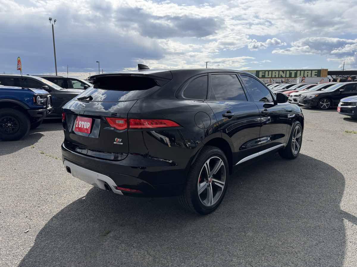 Used 2020 Jaguar F-PACE S AWD/4WD image 6