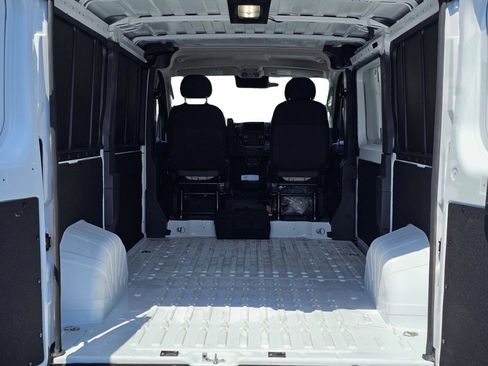 New 2025 RAM ProMaster 2500 w/ Convenience Group image 14