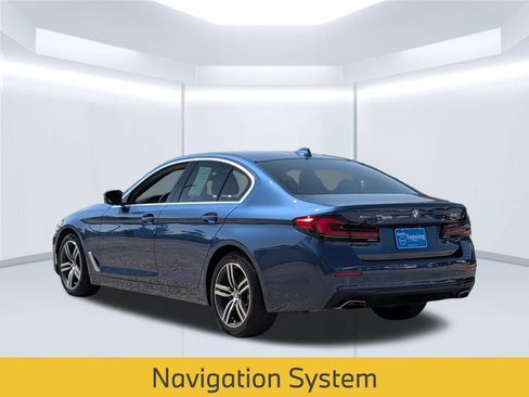Used 2022 BMW 530i xDrive w/ Convenience Package AWD/4WD image 4