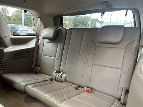 Used 2016 Chevrolet Tahoe LT image 12