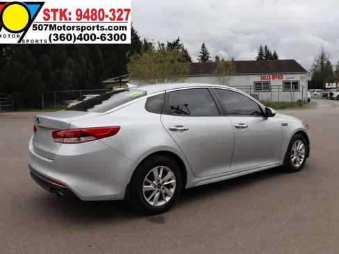 Used 2016 Kia Optima LX FWD image 8