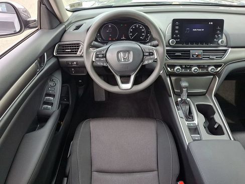 Used 2020 Honda Accord LX image 11