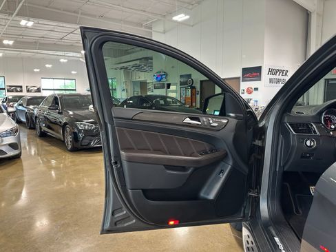 Used 2019 Mercedes-Benz GLE 63 AMG S image 10