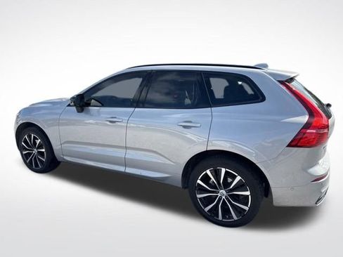 Used 2025 Volvo XC60 B5 Plus w/ Protection Package Premier AWD/4WD image 5