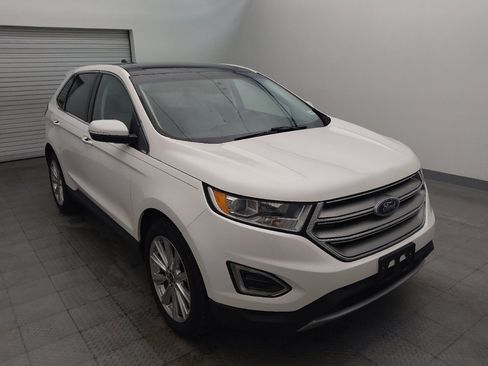 Used 2018 Ford Edge Titanium w/ Equipment Group 301A FWD image 13