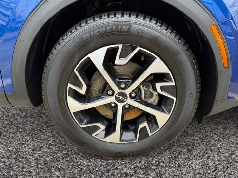Used 2023 Kia Sportage EX image 14