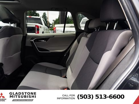 Used 2022 Toyota RAV4 XLE w/ Convenience Package AWD/4WD image 21