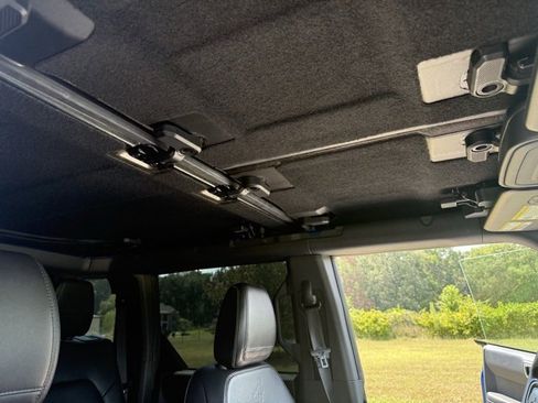 Used 2021 Ford Bronco First Edition image 22