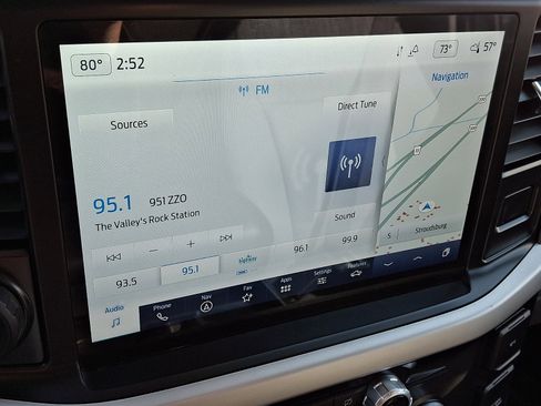 Certified 2022 Ford F150 XLT w/ Equipment Group 302A High image 17