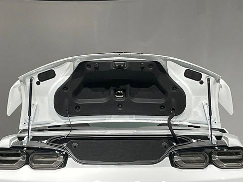 Used 2023 Chevrolet Camaro ZL1 RWD image 33