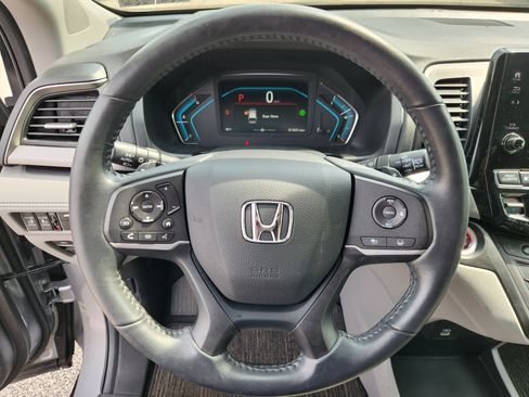Used 2024 Honda Odyssey EX-L image 9