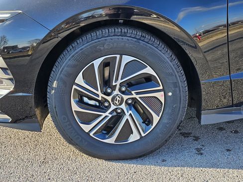 New 2026 Hyundai Sonata Blue image 13