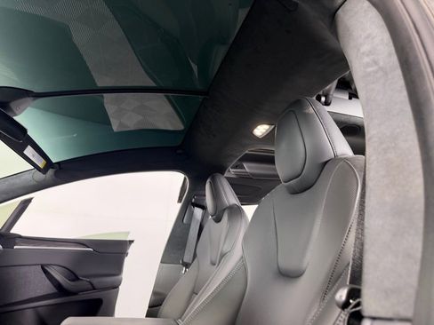 Used 2023 Tesla Model X AWD/4WD image 20