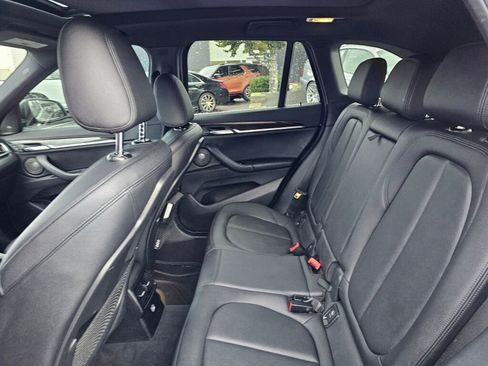 Used 2017 BMW X1 xDrive28i image 15
