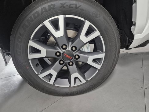 New 2025 Toyota RAV4 XLE Premium image 10